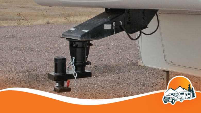 what is a fifth wheel to a gooseneck adapter