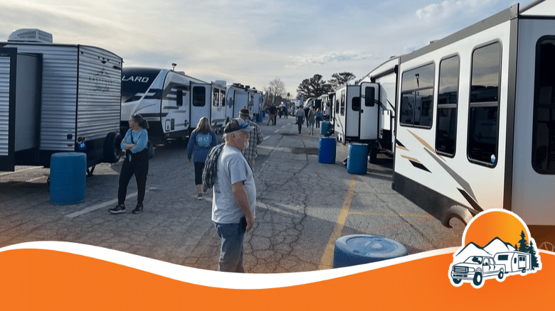 what is the best time to buy a fifth wheel